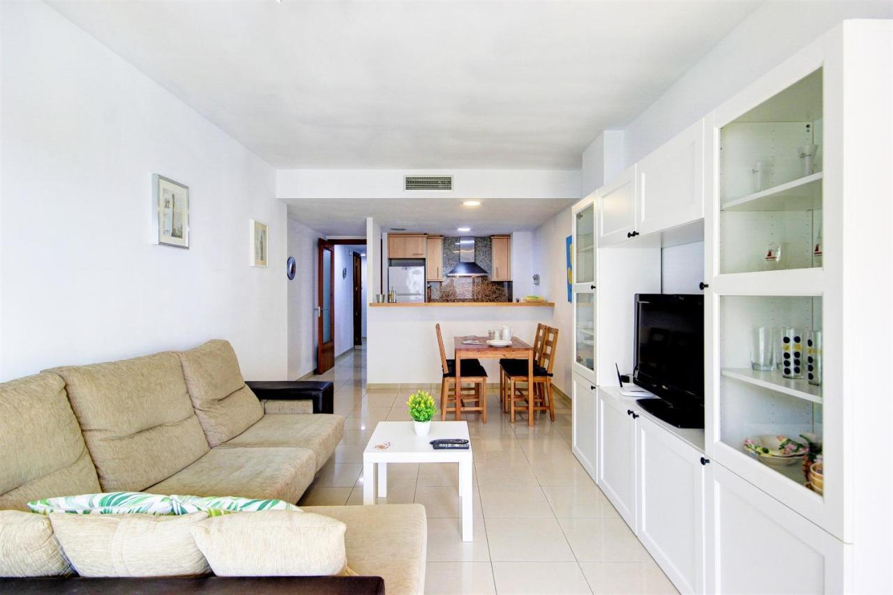 Appartement Mileni 2 2 1 1 - Barneda Premium Roses